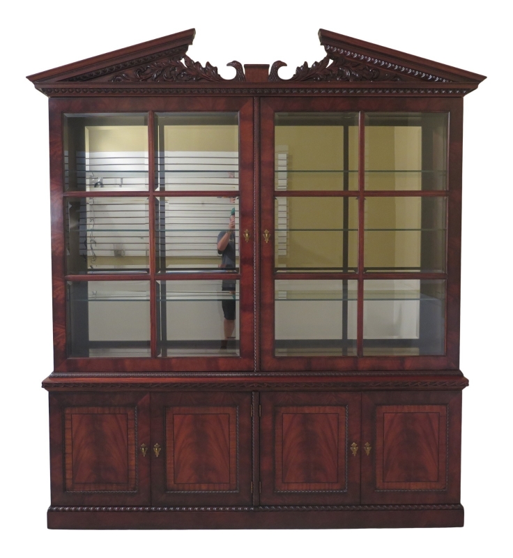 www.stenellaantiques.com